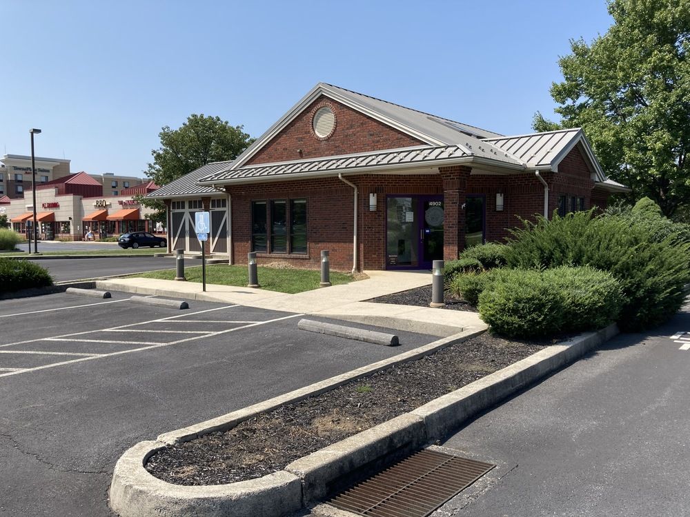 4902 Louise Dr, Mechanicsburg, PA 17055